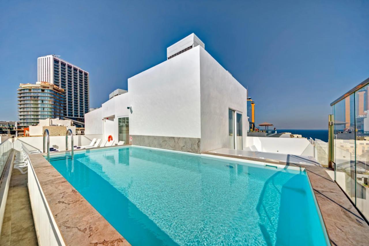 Quadro Hotel, Trademark Collection By Wyndham Saint Julian's Екстер'єр фото